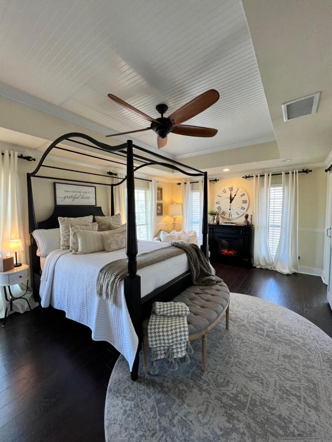 The Plantation House Boutique Inn Pflugerville Exterior photo