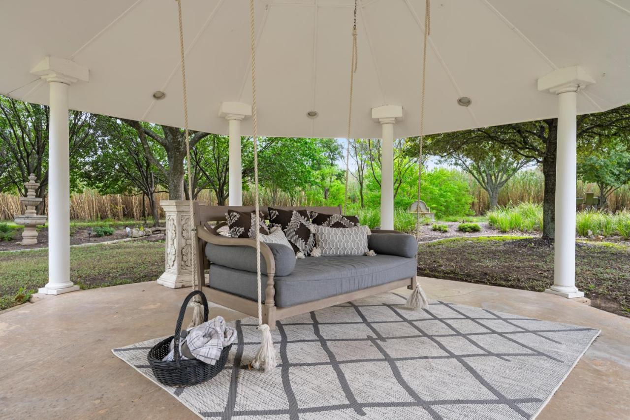 The Plantation House Boutique Inn Pflugerville Exterior photo